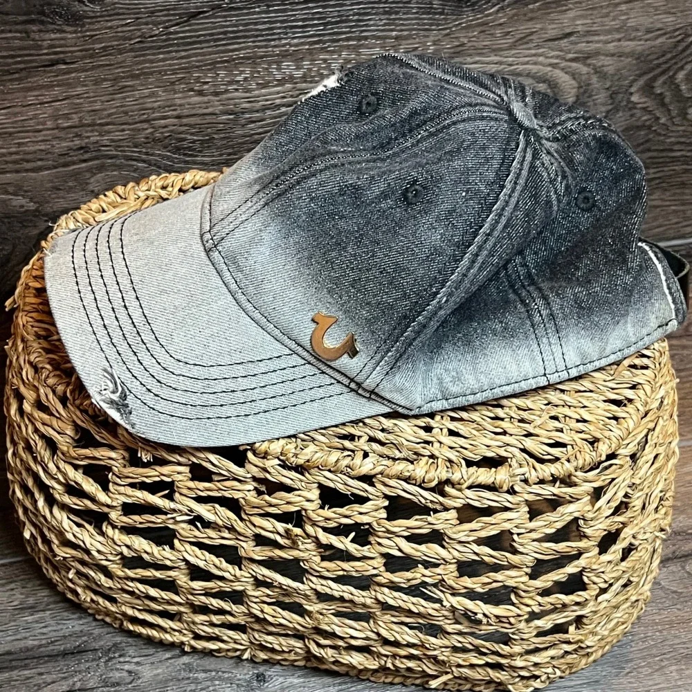 True Religion Distressed Denim Baseball Cap Ombre Black Grey Gold Horseshoe Logo
